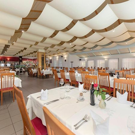 Restaurant Bric Dekani Exterior foto
